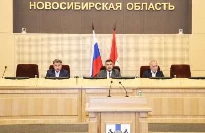Владимир Знатков: «Ценность публичных слушаний заключается в дискуссии о путях развития региона»
