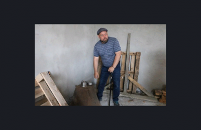 Житель Бердска открыл кузнечную мастерскую: вернувшиеся участники СВО успешно вливаются в мирную жизнь при помощи господдержки