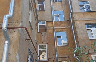 Новосибирскими строителями восстановлен еще один дом в Мариуполе
