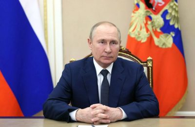 Президент Российской Федерации Владимир Владимирович Путин заявил о намерении участвовать в выборах главы государства в 2024 году