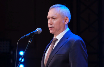 Губернатор Андрей Травников подвёл итоги развития области в 2023 году на пресс-конференции