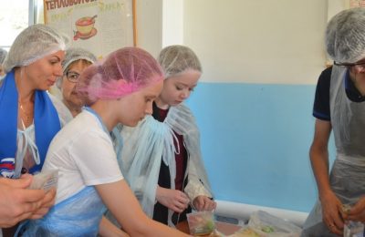 Вкладывая душу и надежду на мир в каждое изделие