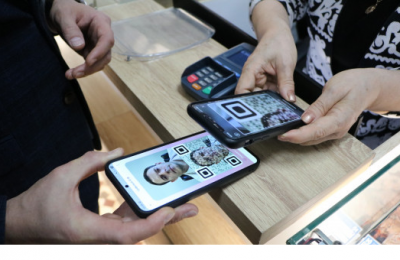 Многодетные семьи Новосибирской области теперь могут подтверждать свой статус через мессенджер MAX