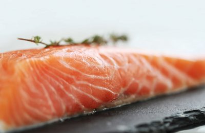 Выбор лосося для новогоднего меню: ключевые моменты покупки