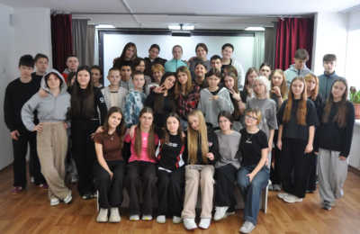 Я б в вожатые пошёл – пусть меня научат!