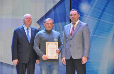 Работники ЖКХ — на высоте!