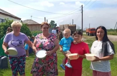 Праздник на улице Лесной